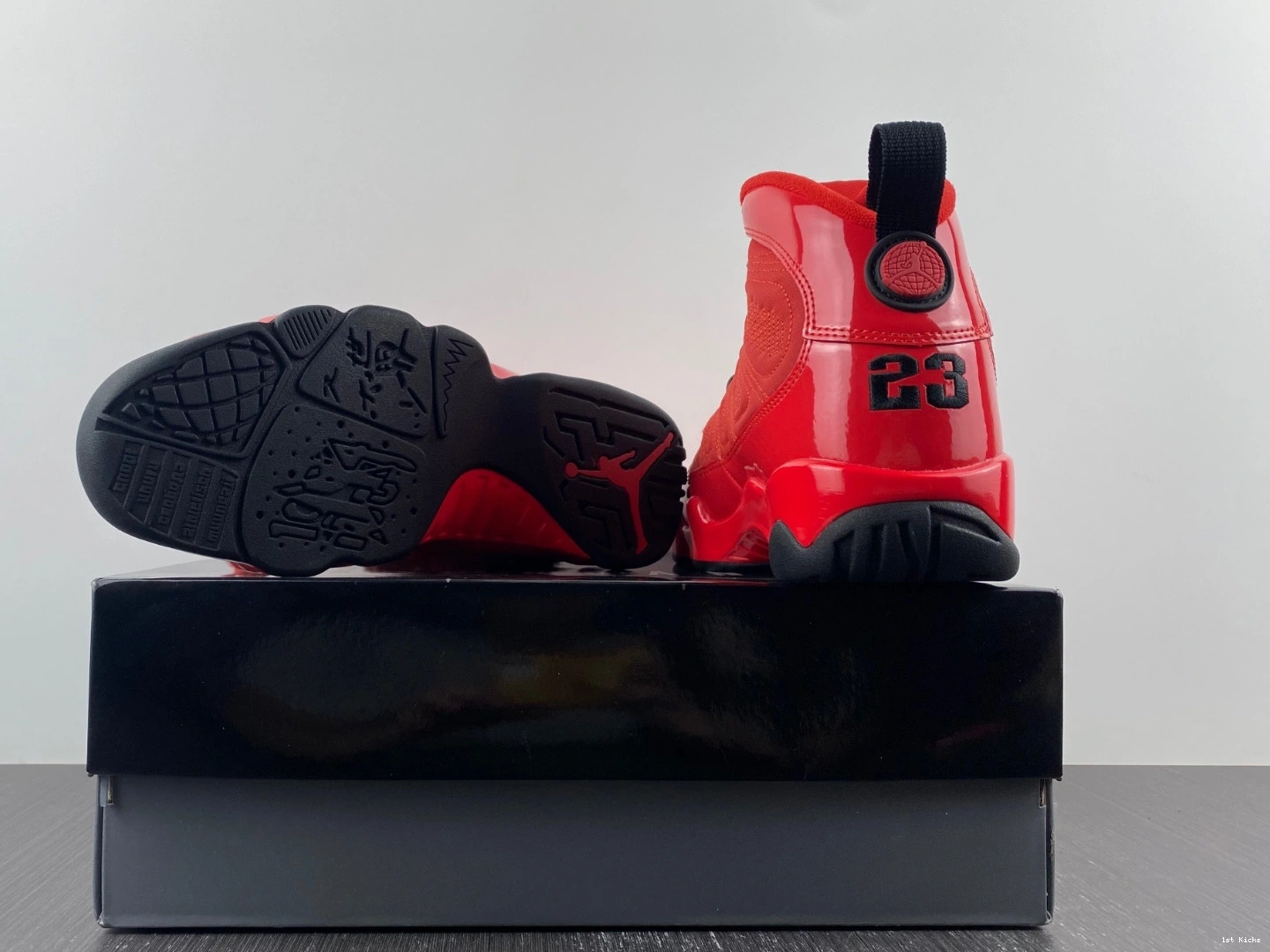 'Chile CT8019-600  Jordan 9 Red' Air 0119